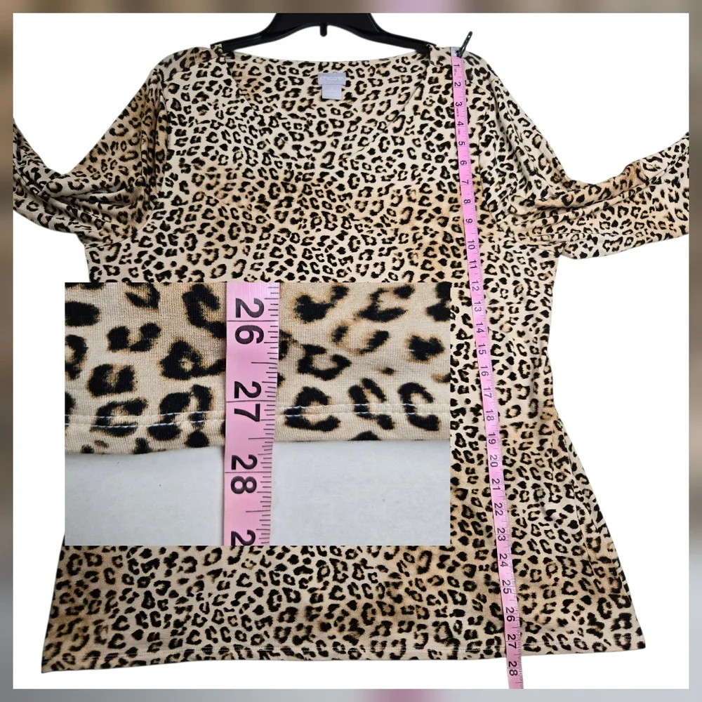 Chico's Animal Print‎ V-Neck 3/4 Sleeve Tunic Top